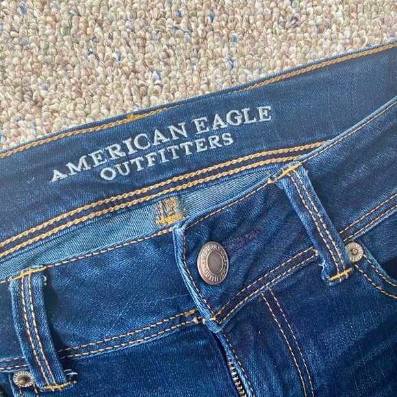 AE American Eagle Outfitters Jeans Kick Boot Size 2 Dark Wash - Picture 4 of 9